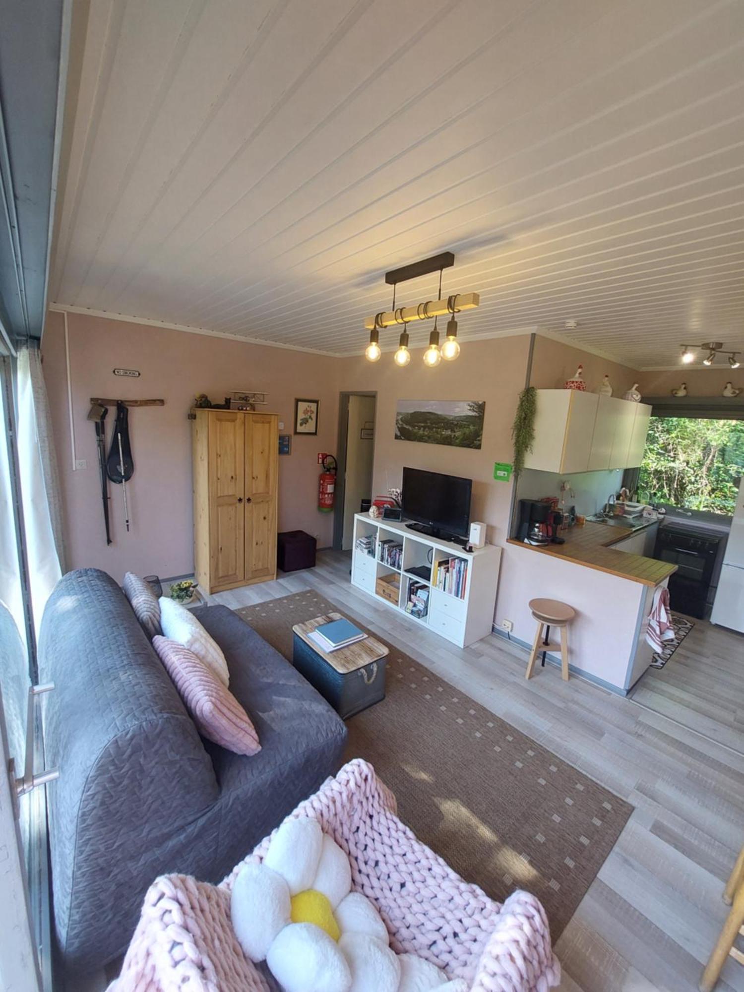 Le Petit Chalet - Bungalow Waulsort Extérieur photo